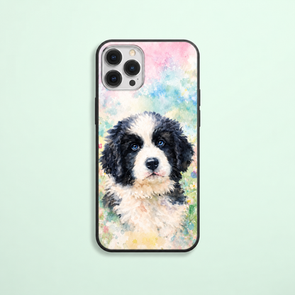 Personalized phone case with watercolour dog motif on a light background.